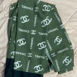 Olive and white scarf hijab